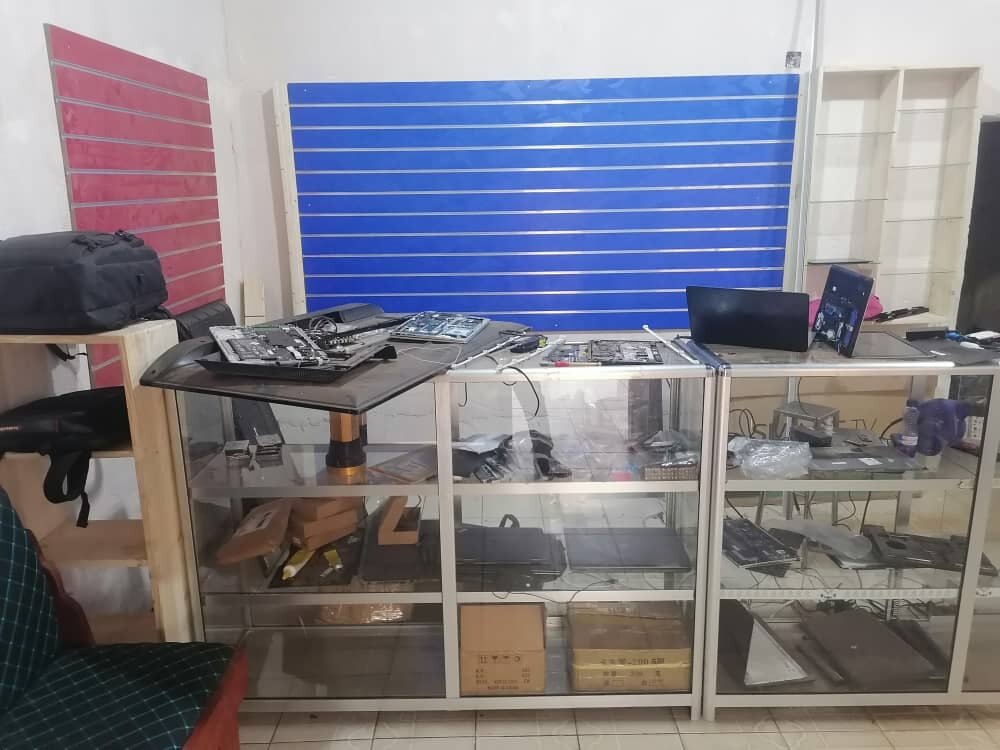 E.K ELECTRONICS GADGETS SUPPLIERS photo
